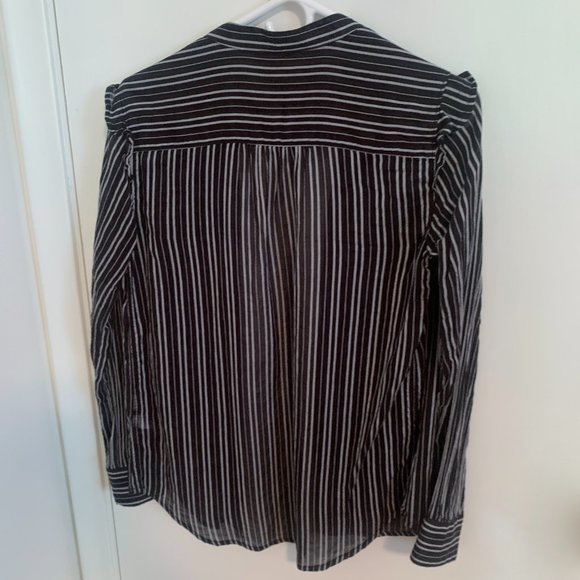 Joe Fresh Button Up Blouse Black & Whites Stripes w/ Mini Shoulder Ruffles XS - Picture 3 of 6